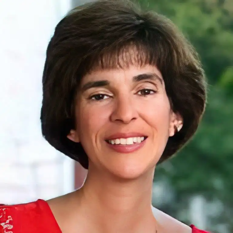 leslie-kornreich.webp