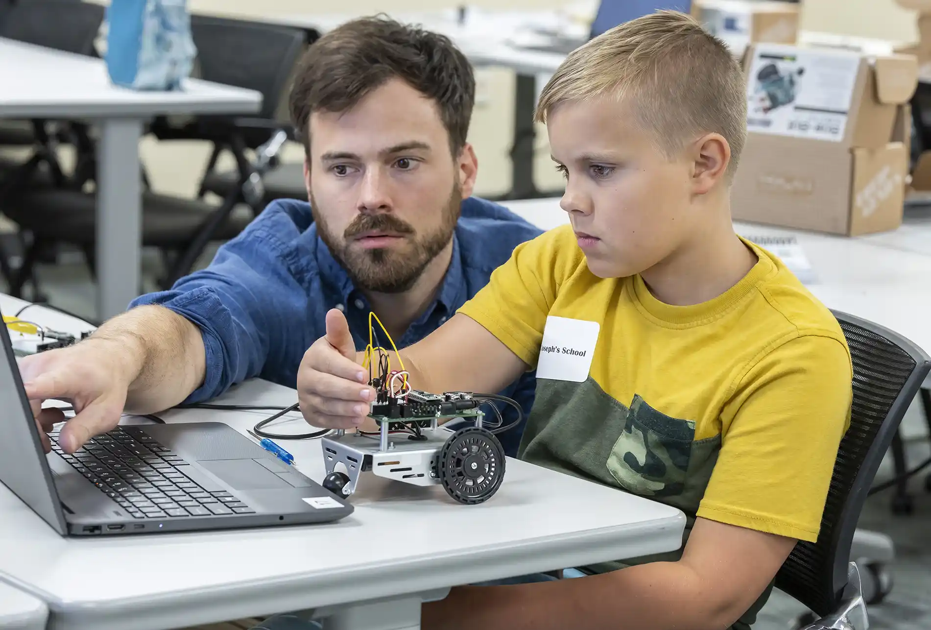 Register: Free Robotics Summer STEM Workshop