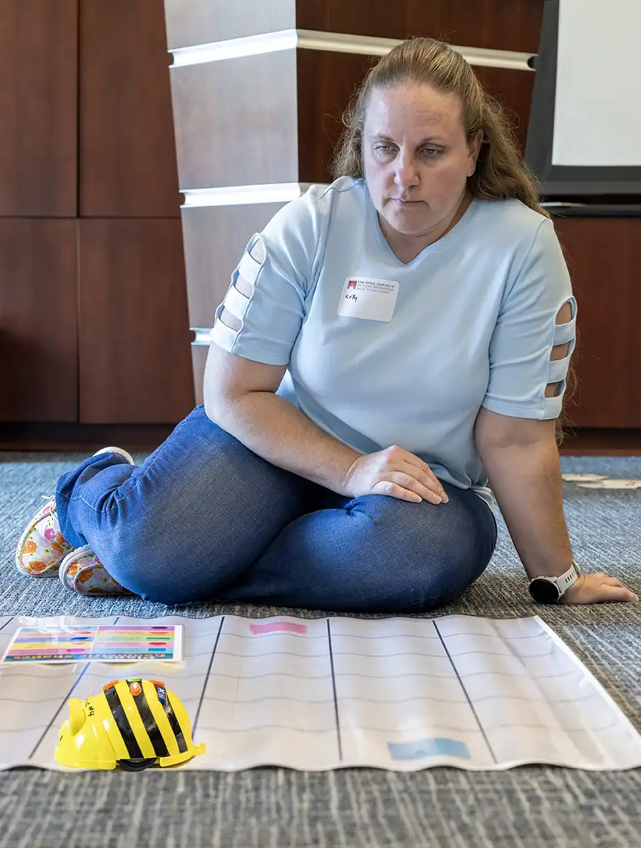 Transforming lesson planning in just one day: ORISE hosts “What’s all the Buzz about?” professional development course