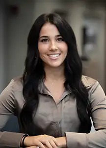 mariah-roberts.webp