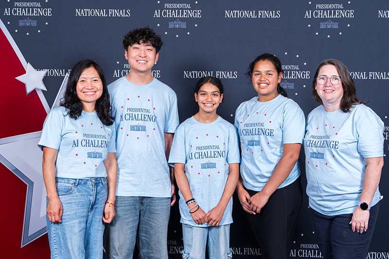 Students participate in SI Challenge activities