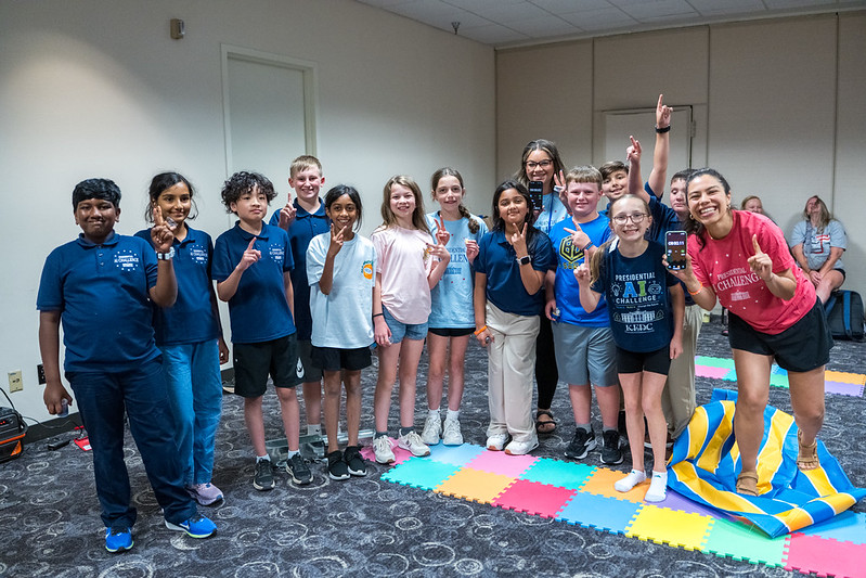 Students participate in SI Challenge activities