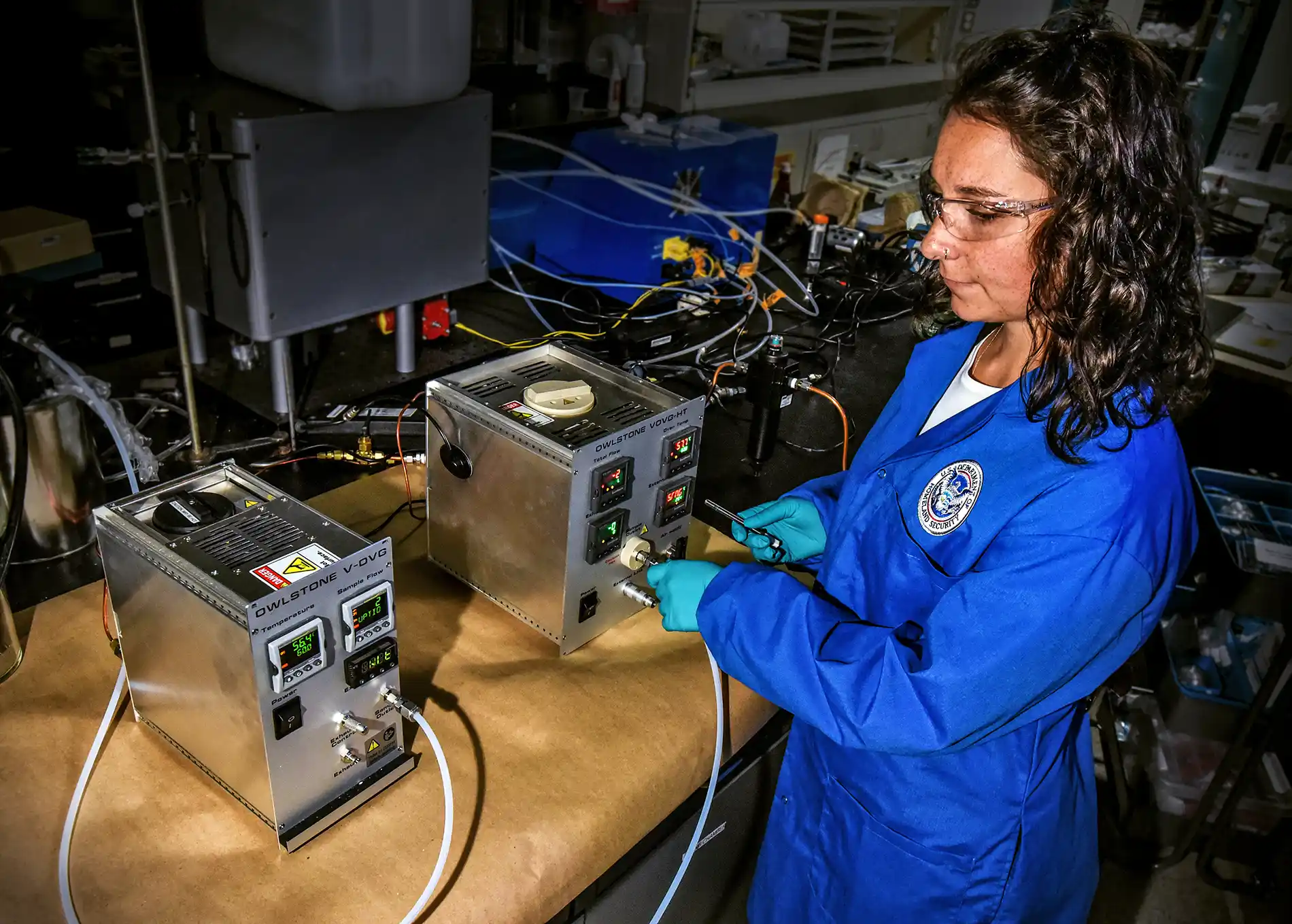 ORISE Fellow Uses Chemistry to Differentiate Potentially Dangerous Field Material 